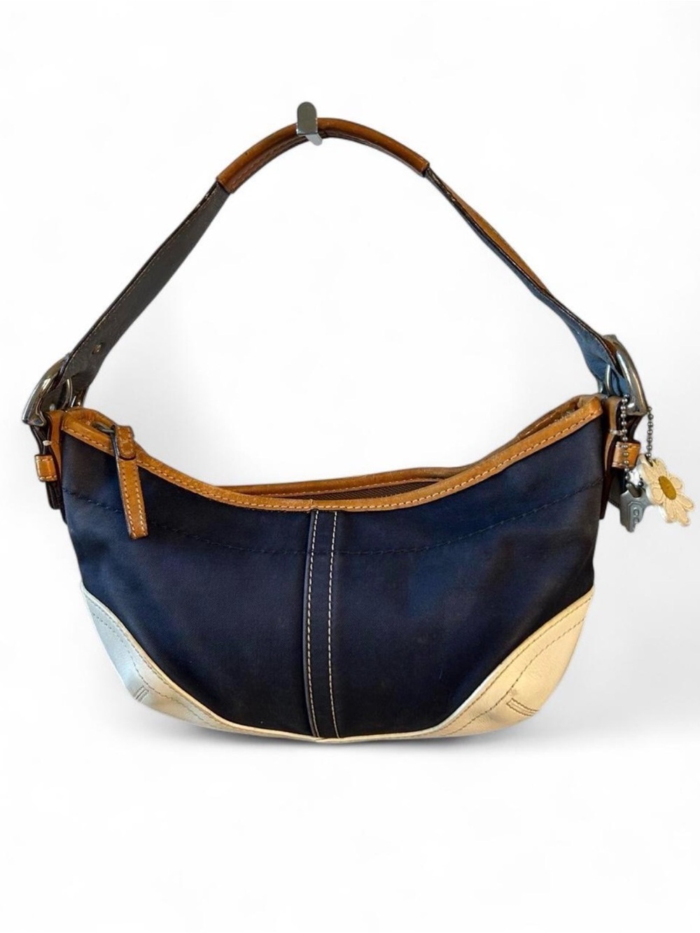 Coach Soho Lynn Vintage Hobo Bag 4431 - Picture 2 of 8